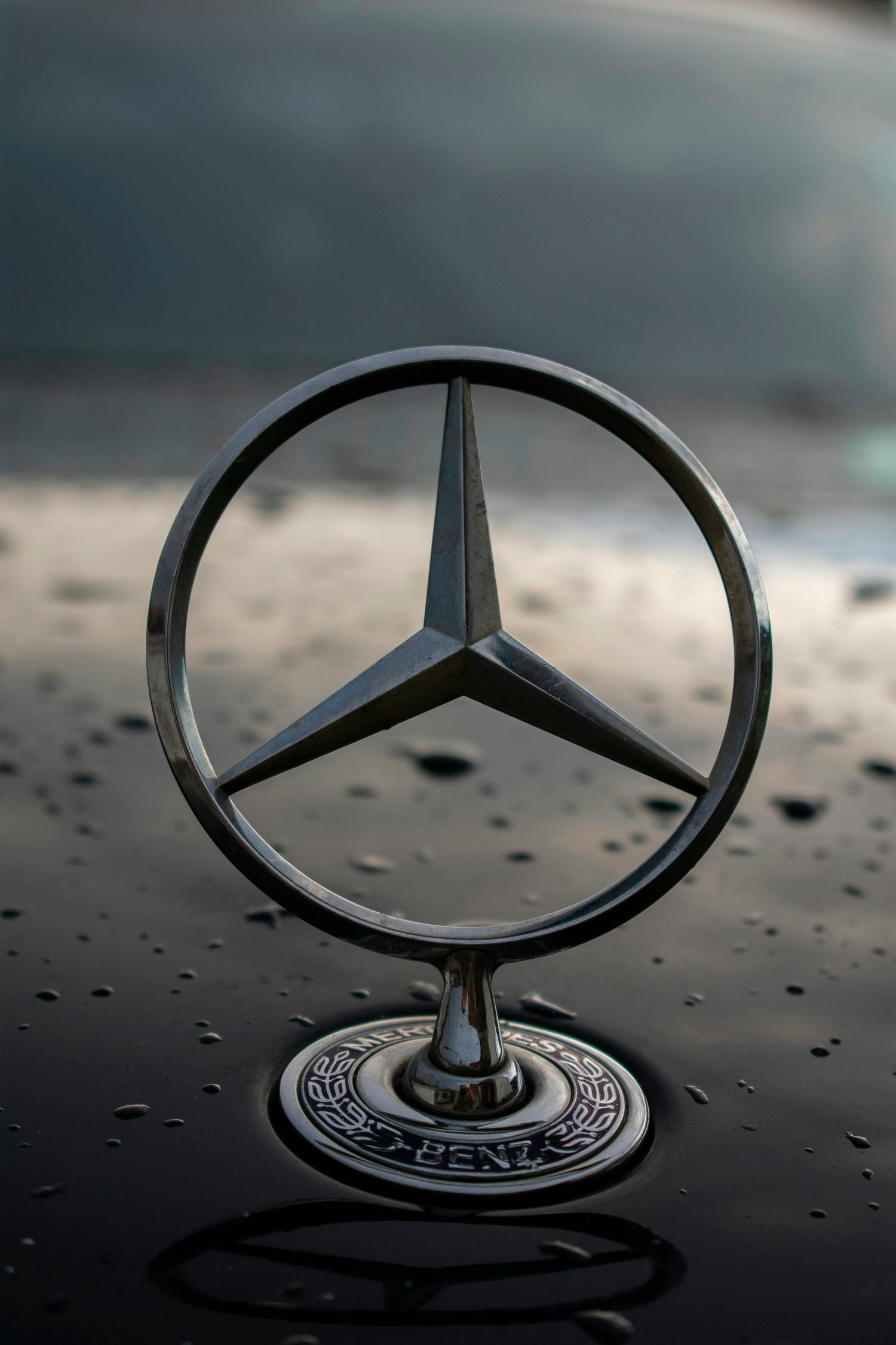 MERCEDES BENZ